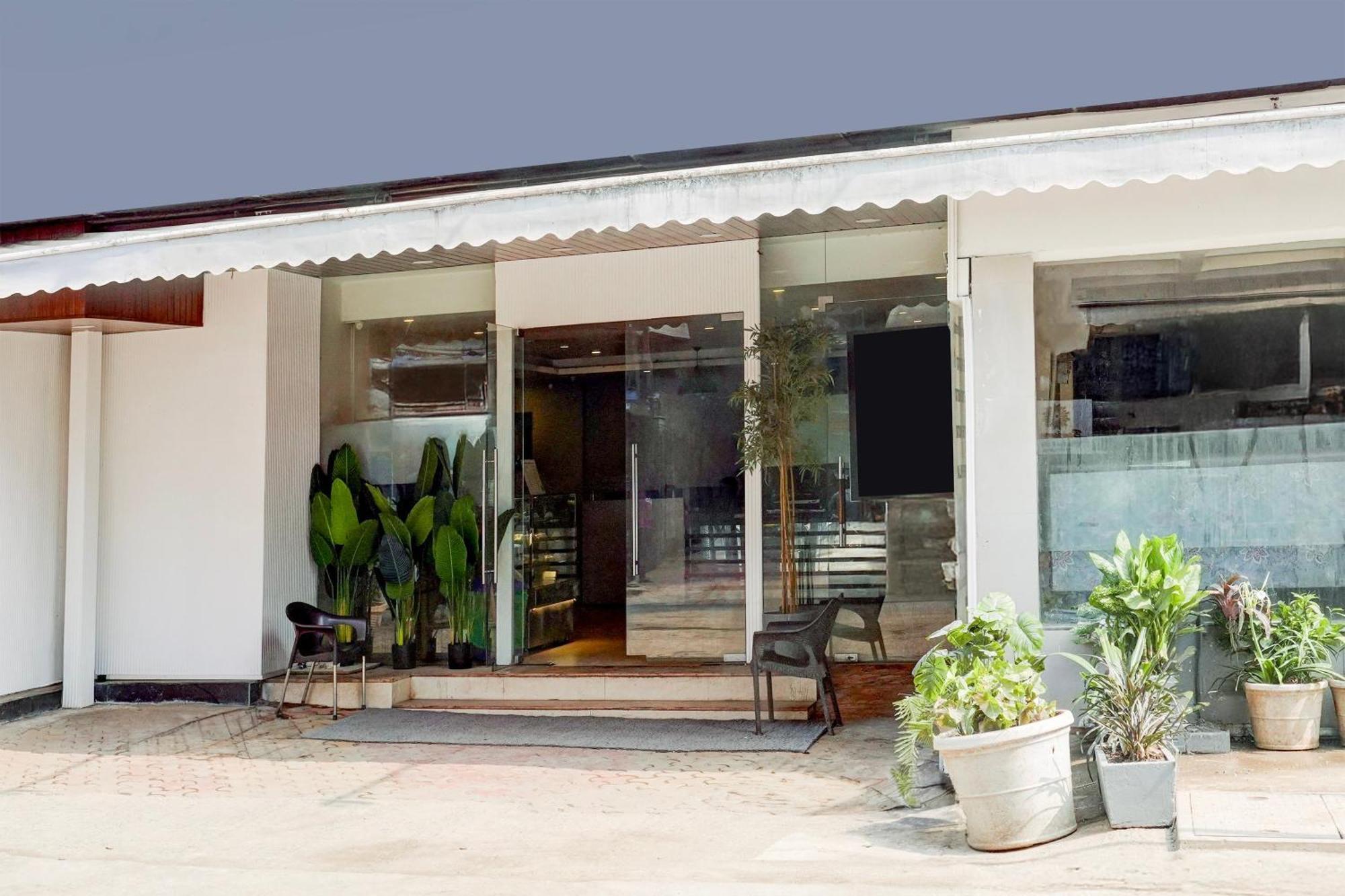 Hotel Super Townhouse Khar The Unicontinental Mumbai Exterior foto