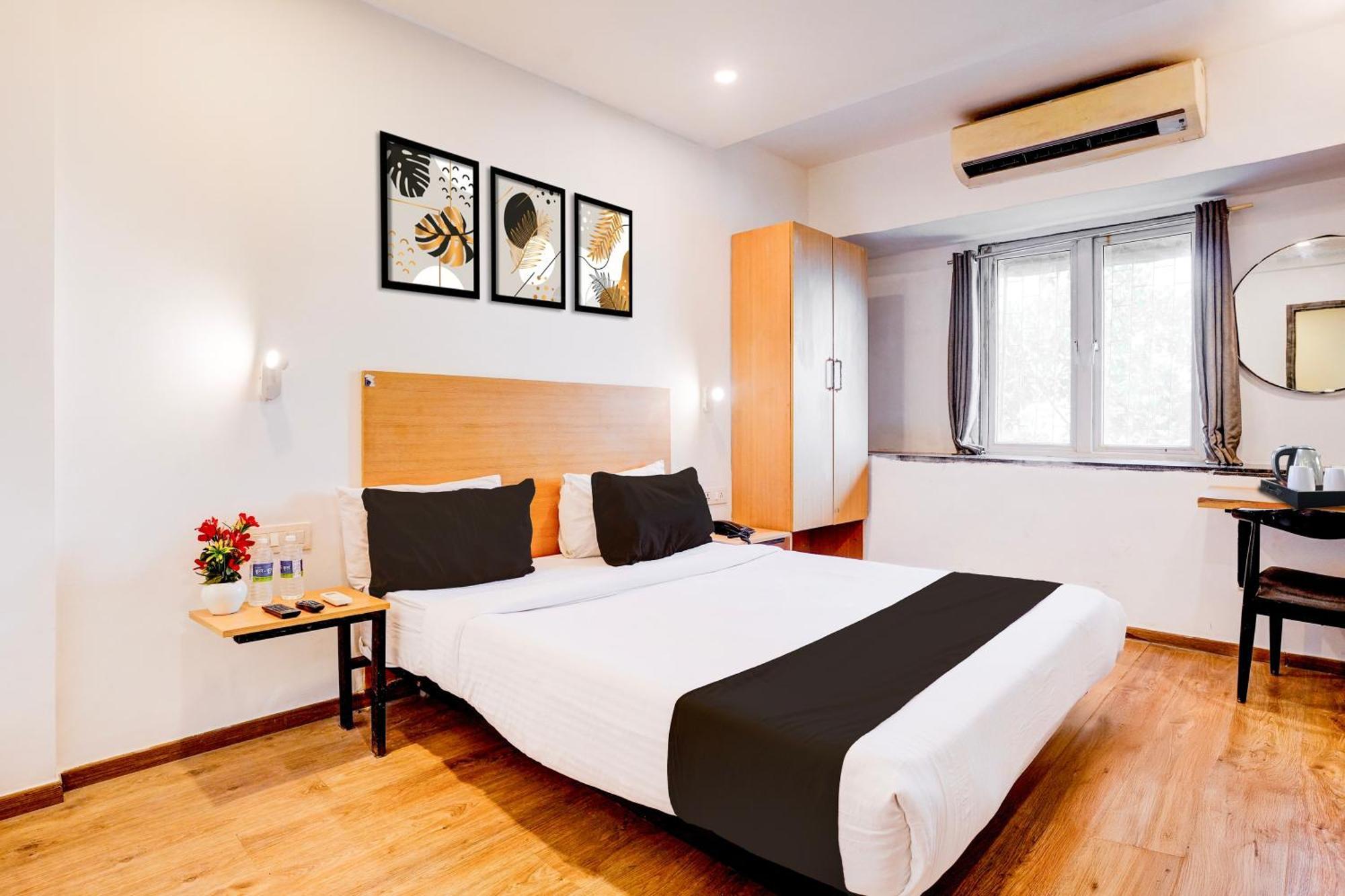 Hotel Super Townhouse Khar The Unicontinental Mumbai Exterior foto